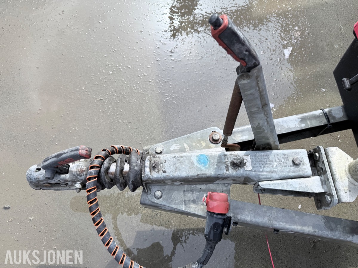 2018 Tredal T-15-BBK Sprengstoff henger