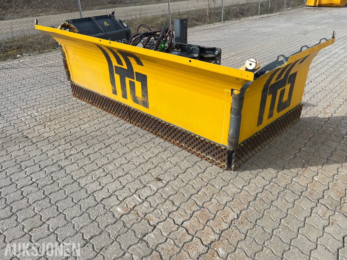 2019 Andre Stark 4800 U-Plog m/solid slitestål/raspestål