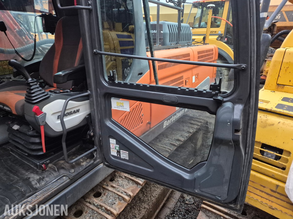Doosan DX380LC-5. GPS, sentralsmøring, to-kam plater