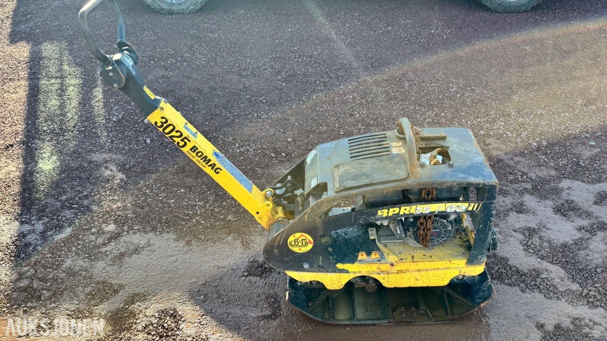 2021 Bomag BPR 35/60 Vibroplate