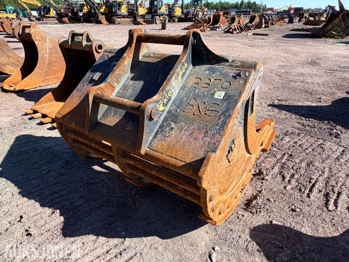 2023 Klepp Mek Dyrkingskuffe KM70 1700Kg 1700L Tann:440029 x4