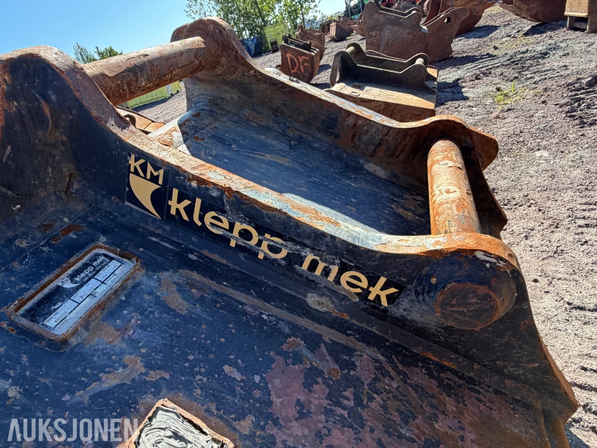 2023 Klepp Mek Dyrkingskuffe KM70 1700Kg 1700L Tann:440029 x4