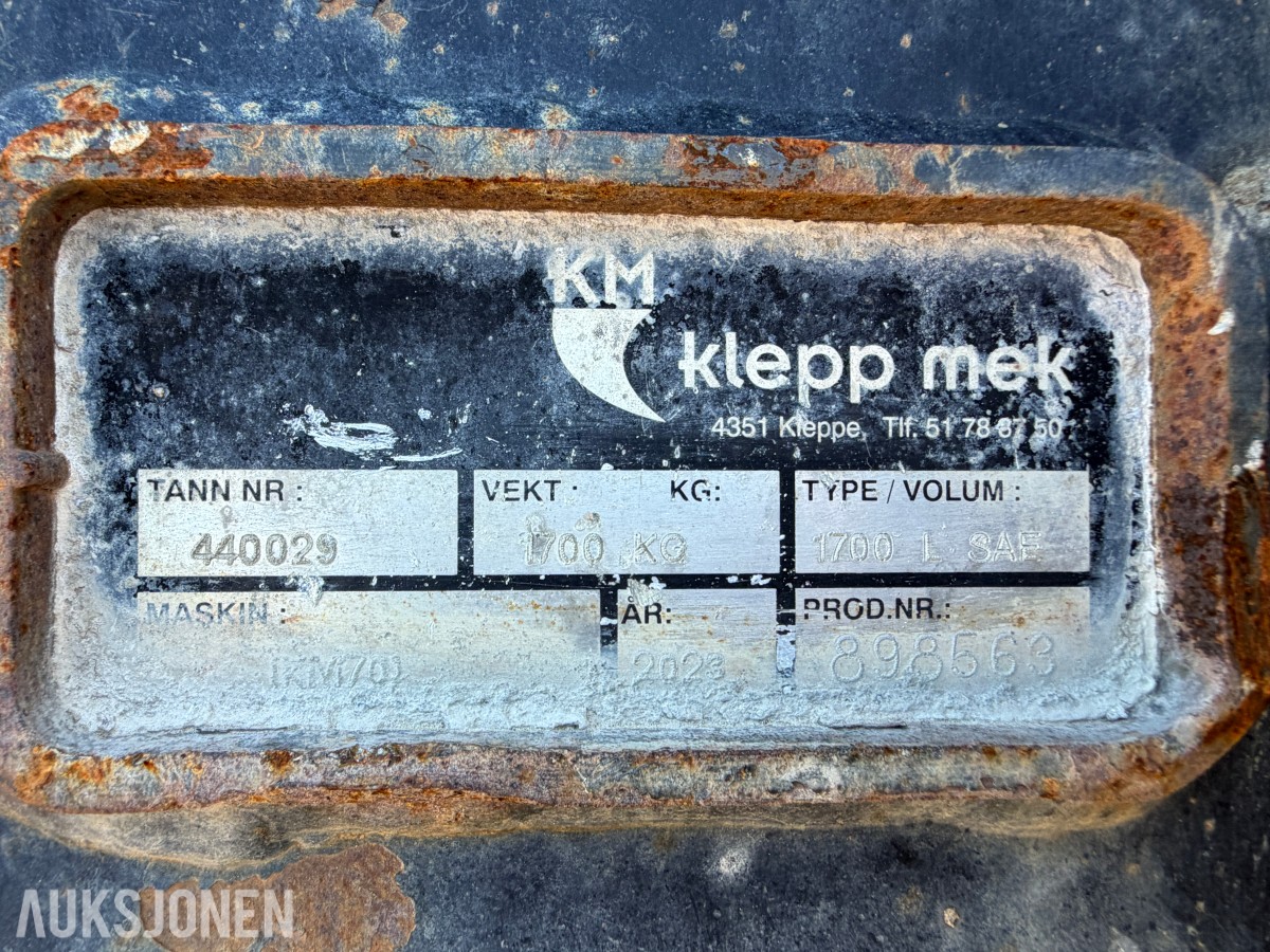 2023 Klepp Mek Dyrkingskuffe KM70 1700Kg 1700L Tann:440029 x4