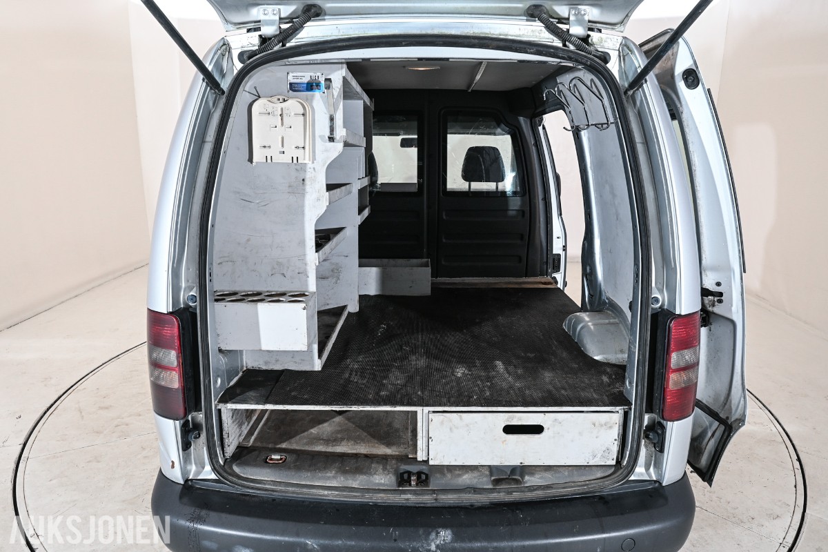 2014 VOLKSWAGEN Caddy 1.6 TDI 102 HK VARMER CRUISE HENGERFESTE 