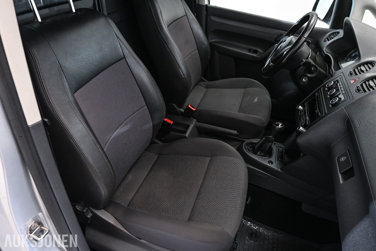 2014 VOLKSWAGEN Caddy 1.6 TDI 102 HK VARMER CRUISE HENGERFESTE 