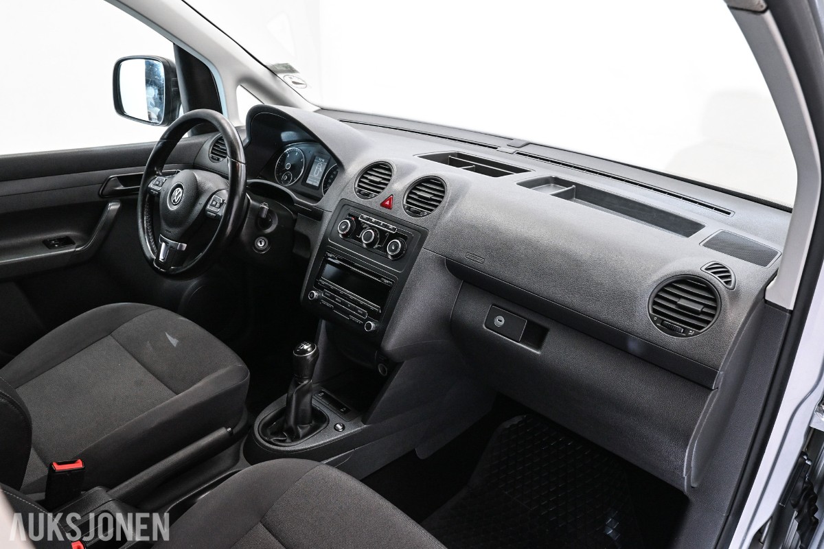 2014 VOLKSWAGEN Caddy 1.6 TDI 102 HK VARMER CRUISE HENGERFESTE 