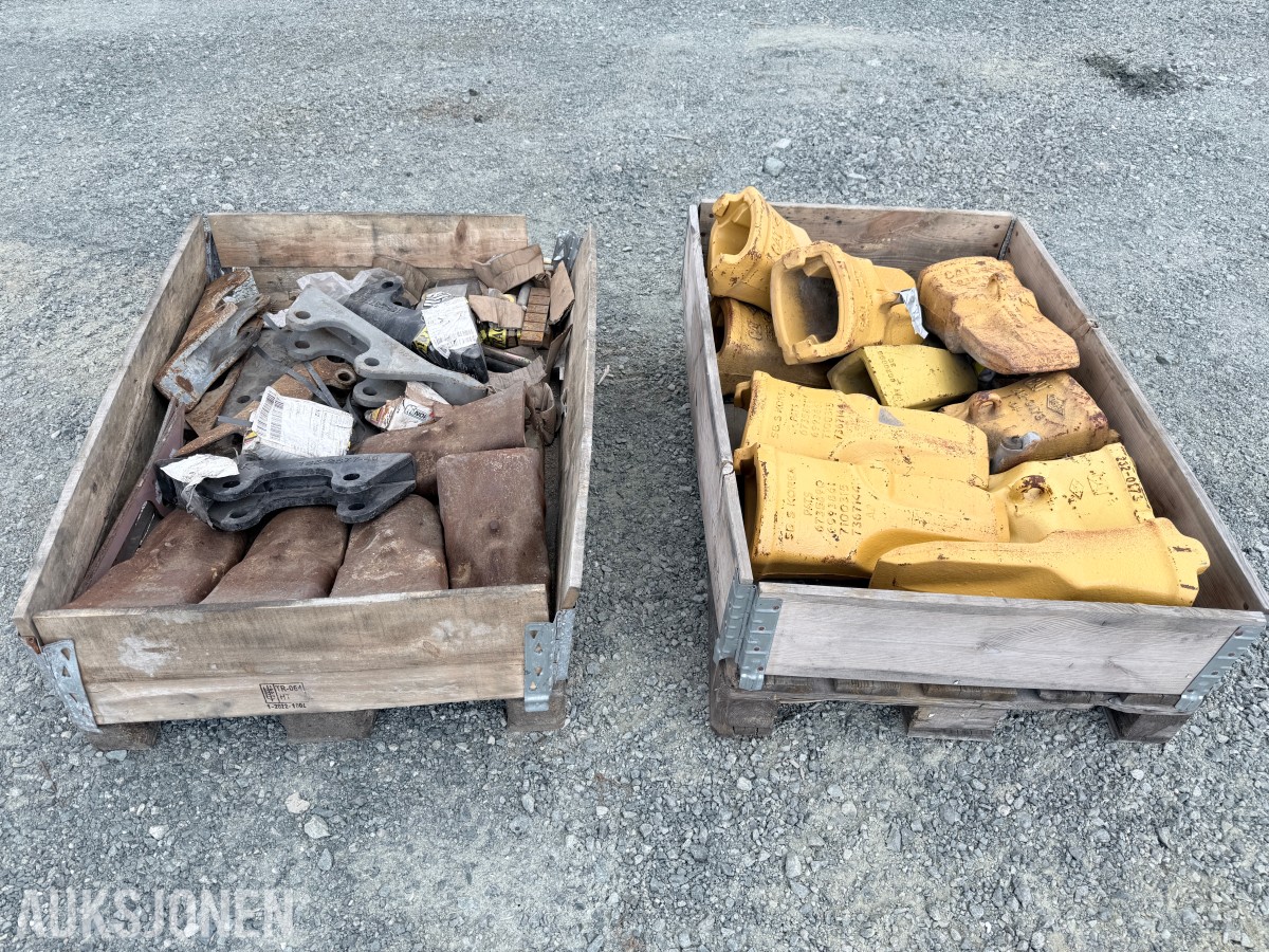 Gravemaskintenner CAT – 16 stk med adaptere og slitedeler