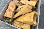 Gravemaskintenner CAT – 16 stk med adaptere og slitedeler