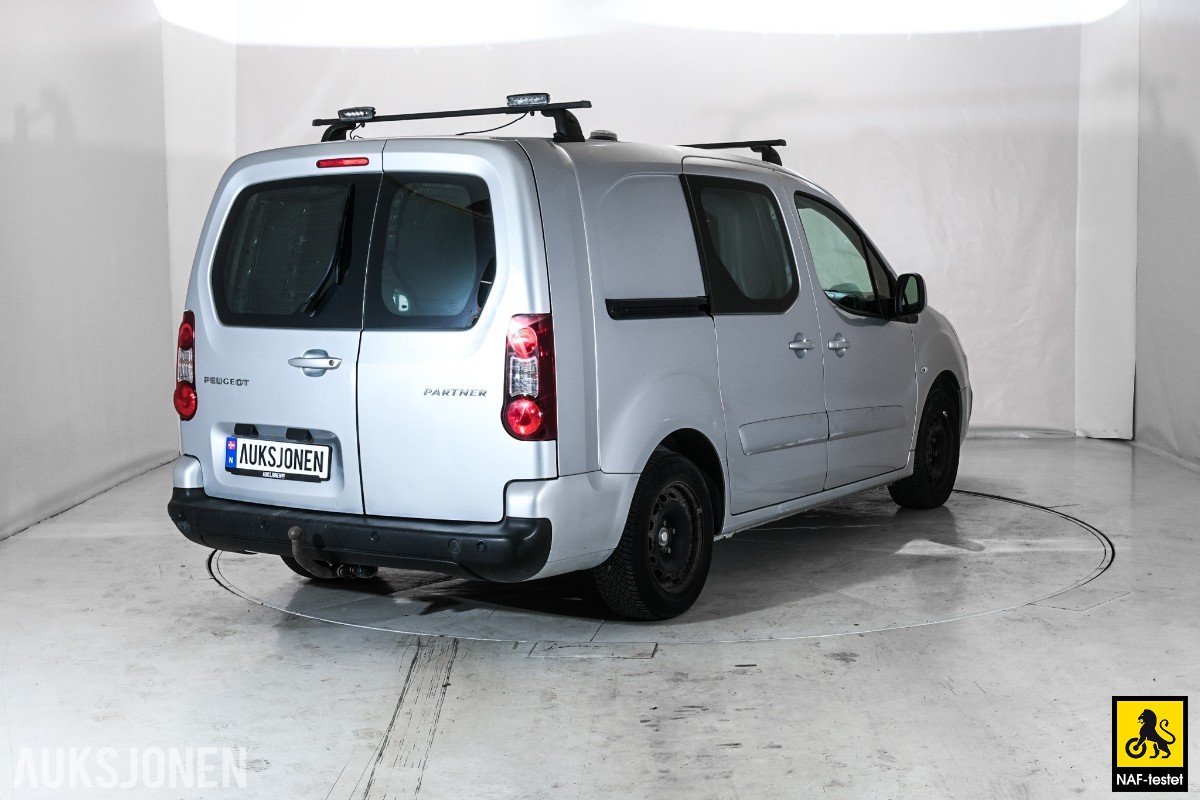 2018 Peugeot Partner 1.6D 99HK HENGERFESTE CRUISE SKYVEDØRER