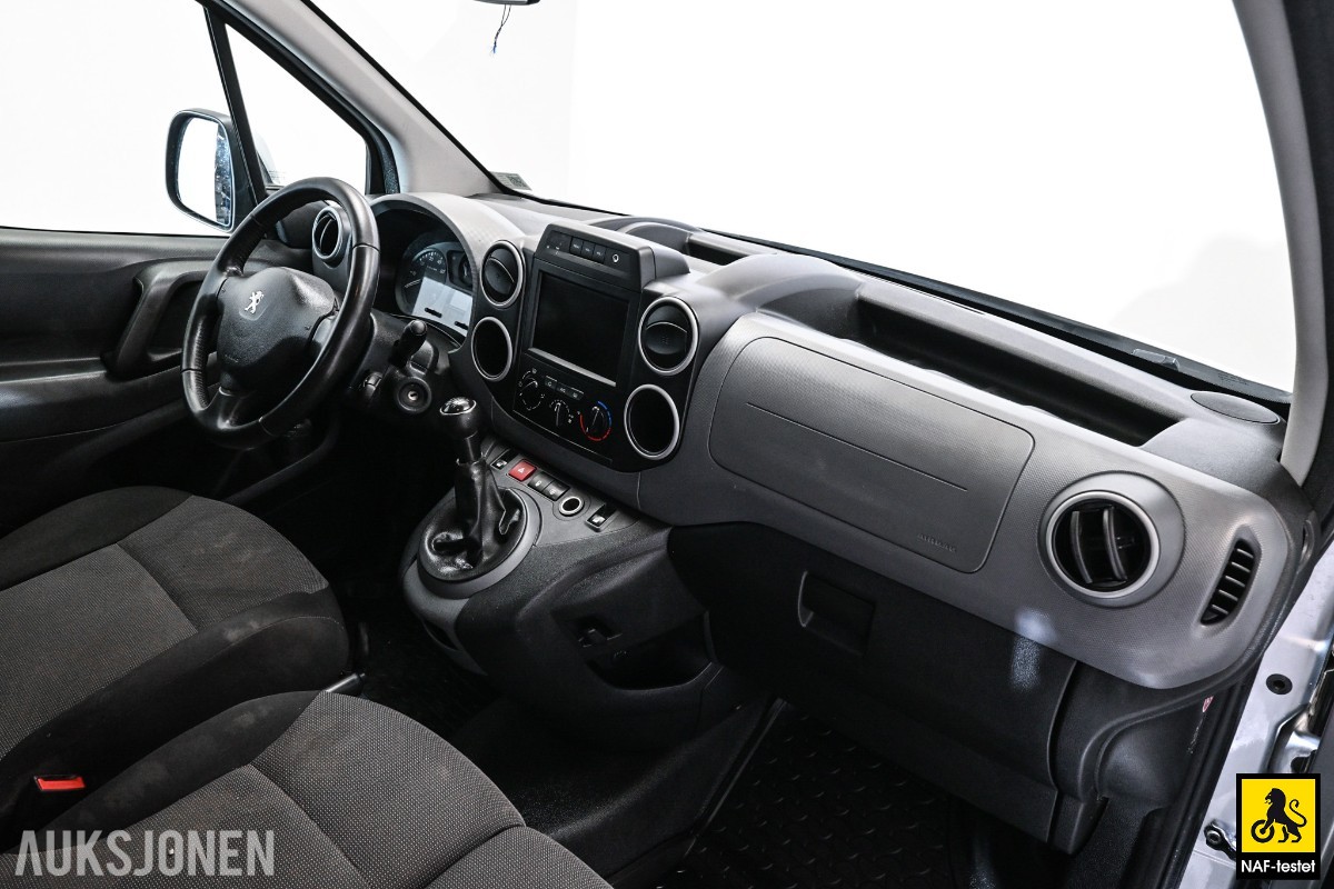2018 Peugeot Partner 1.6D 99HK HENGERFESTE CRUISE SKYVEDØRER