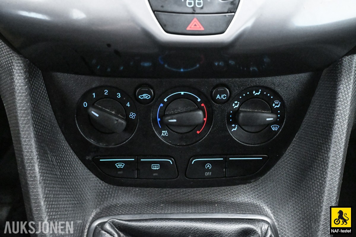 2017 Ford Transit Connect 101HK TDCI 3-SETER HENGERFESTE VARMER SERVICEHISTORIKK