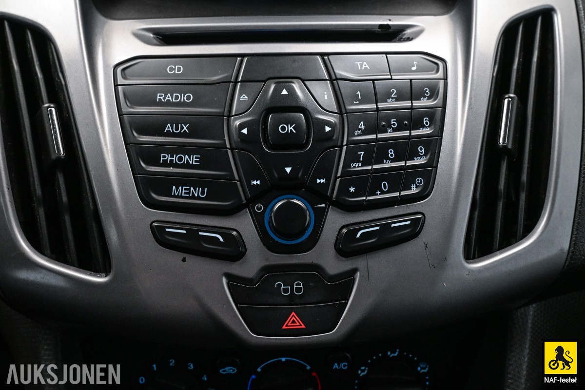 2017 Ford Transit Connect 101HK TDCI 3-SETER HENGERFESTE VARMER SERVICEHISTORIKK