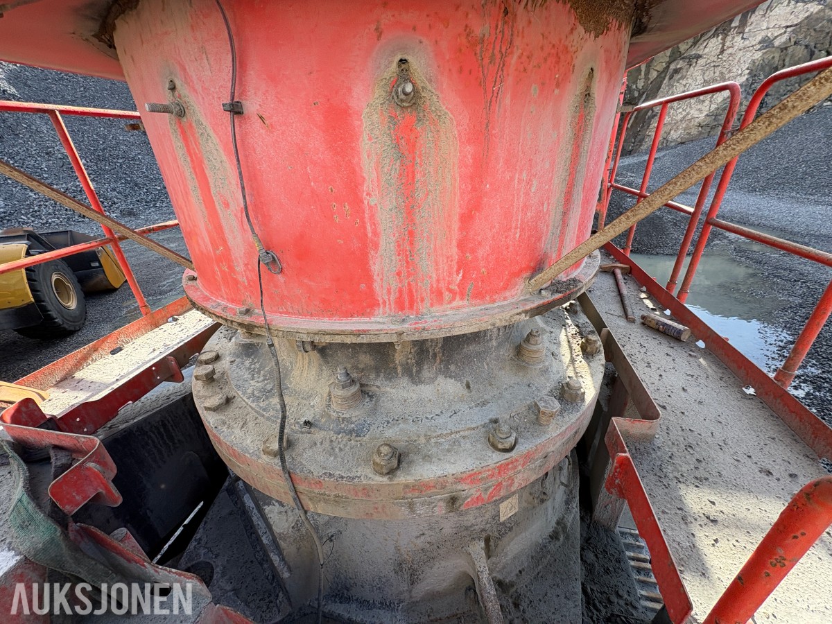2016 Sandvik UH440i Finknuser