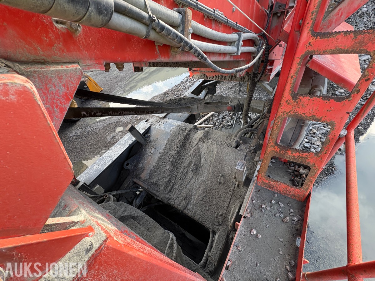 2016 Sandvik UH440i Finknuser