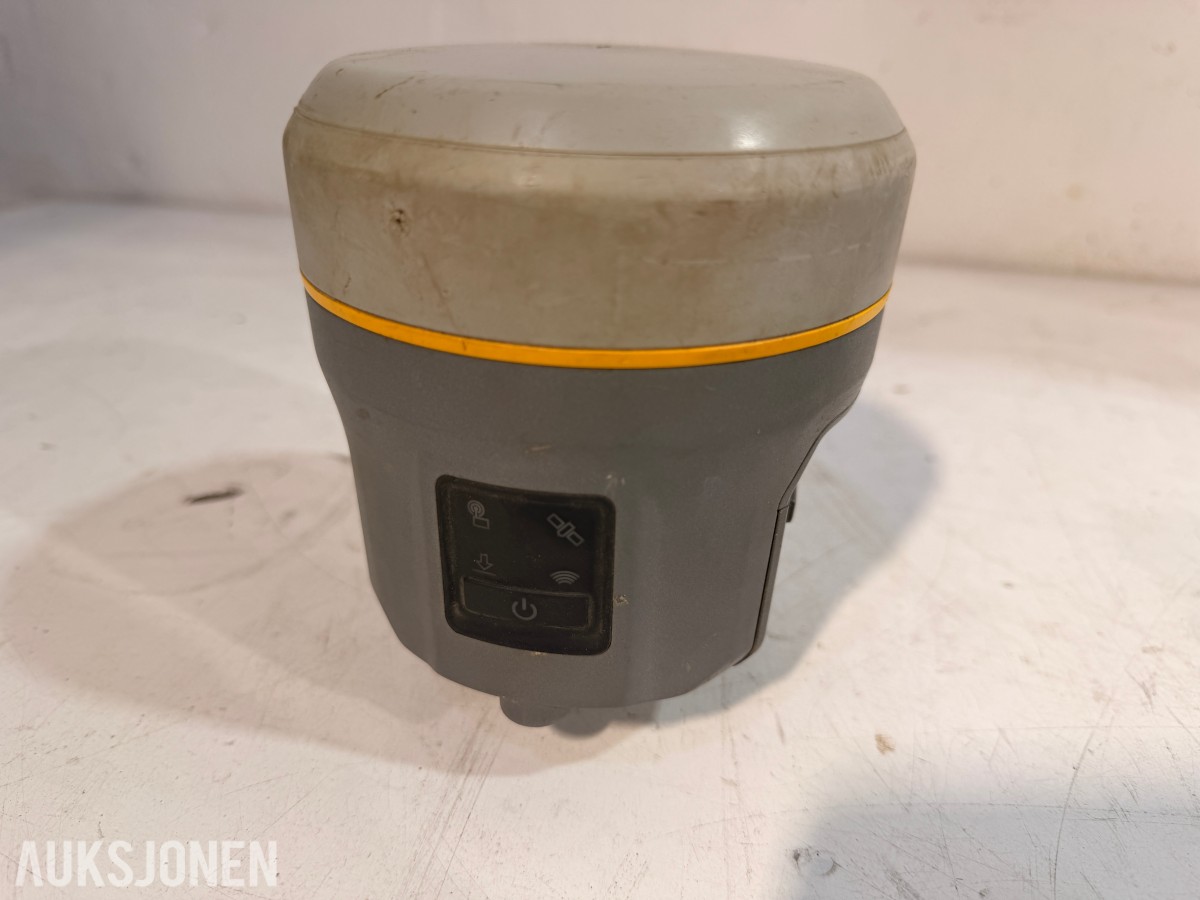 Trimble R10 + Trimble TSC3 målebok