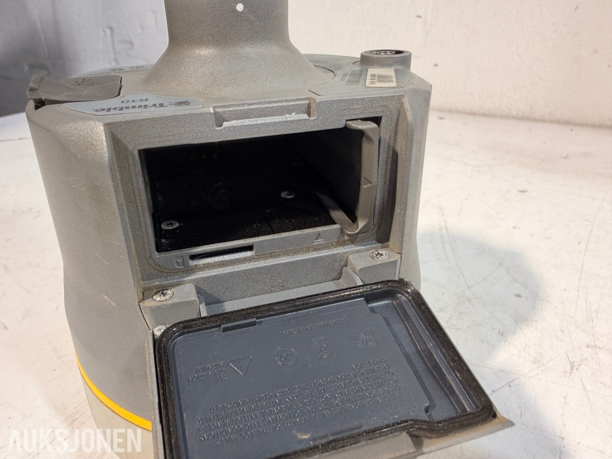 Trimble R10 + Trimble TSC3 målebok