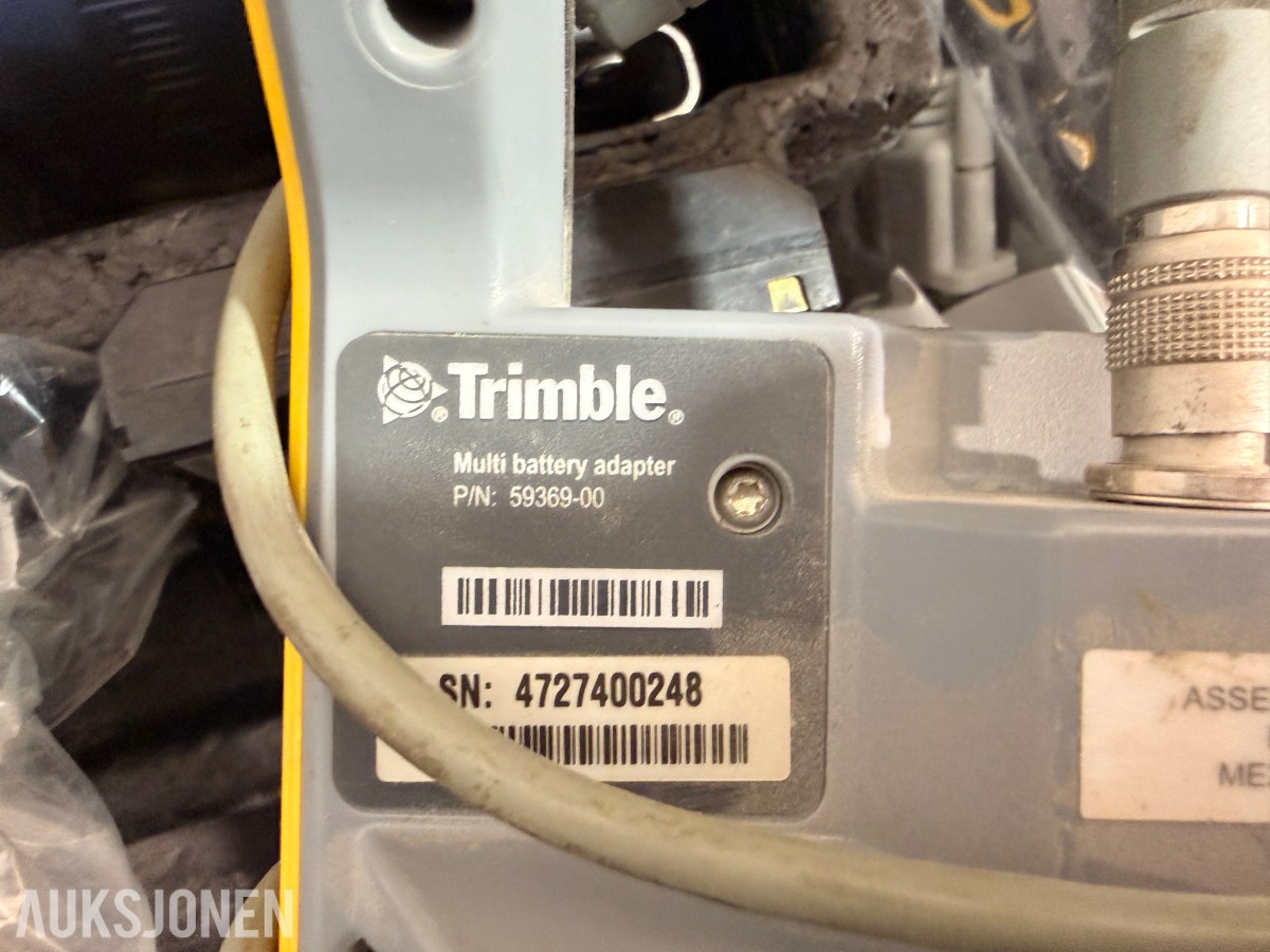 Trimble R10 + Trimble TSC3 målebok