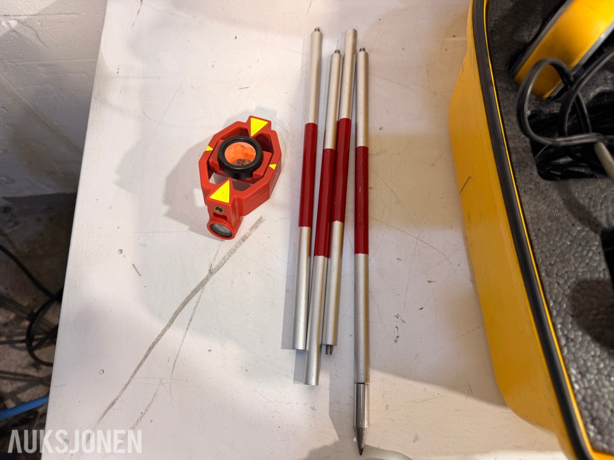 Trimble R10 + Trimble TSC3 målebok