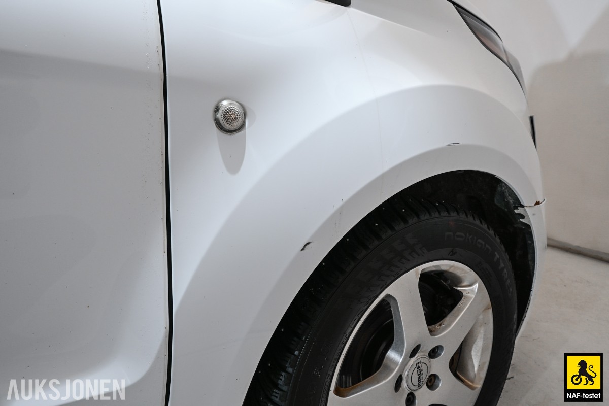 2017 Ford TRANSIT CONNECT 101HK TDCI 3-SETER HENGERFESTE VARMER SERVICEHISTORIKK