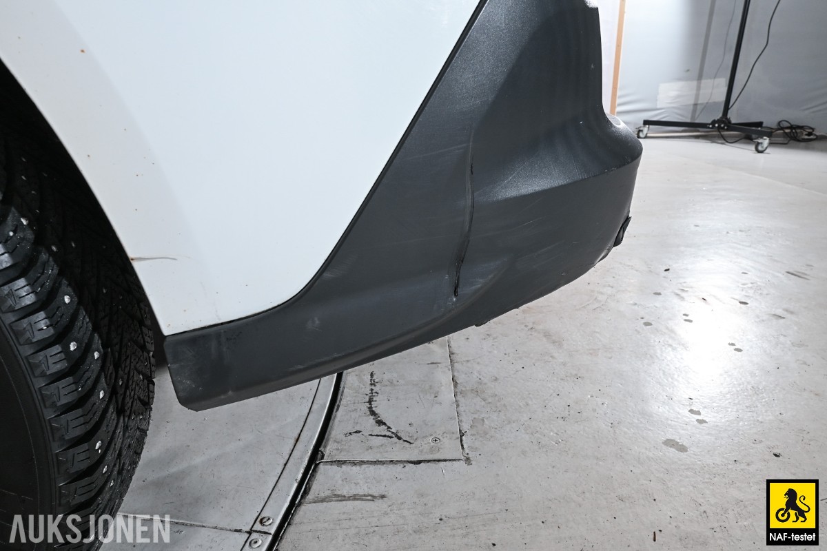 2017 Ford TRANSIT CONNECT 101HK TDCI 3-SETER HENGERFESTE VARMER SERVICEHISTORIKK