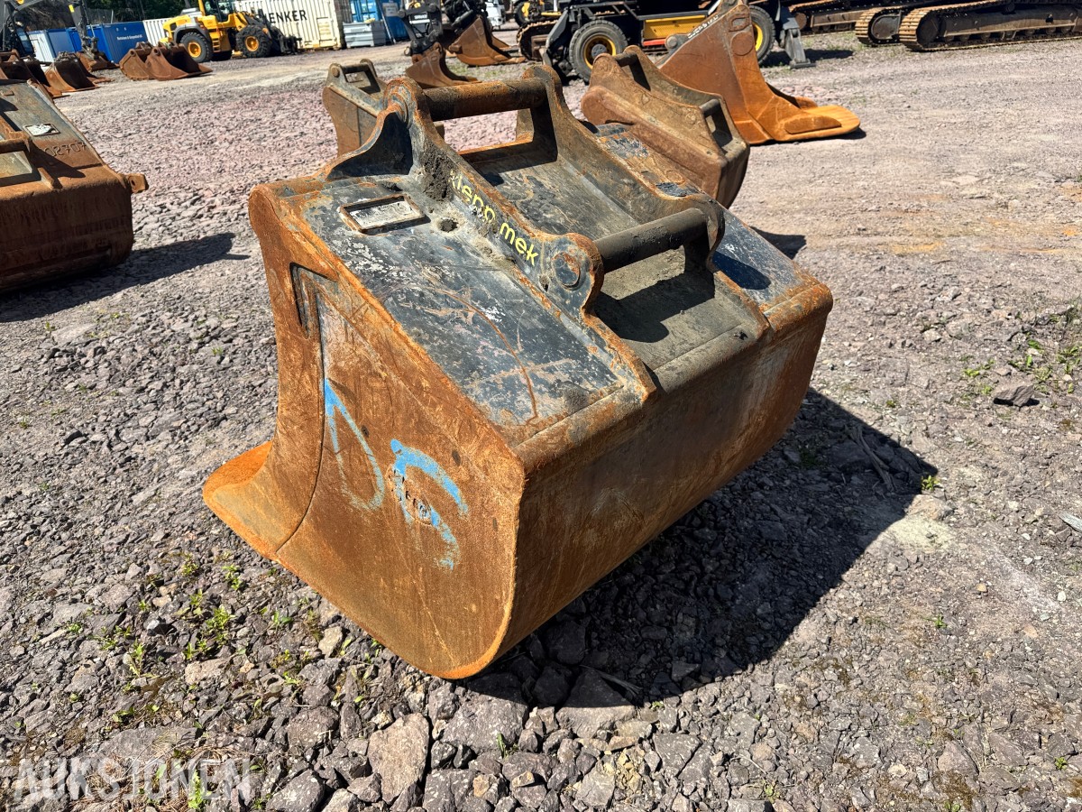 2019 Klepp Mek Renskeskuffe 800L - S70