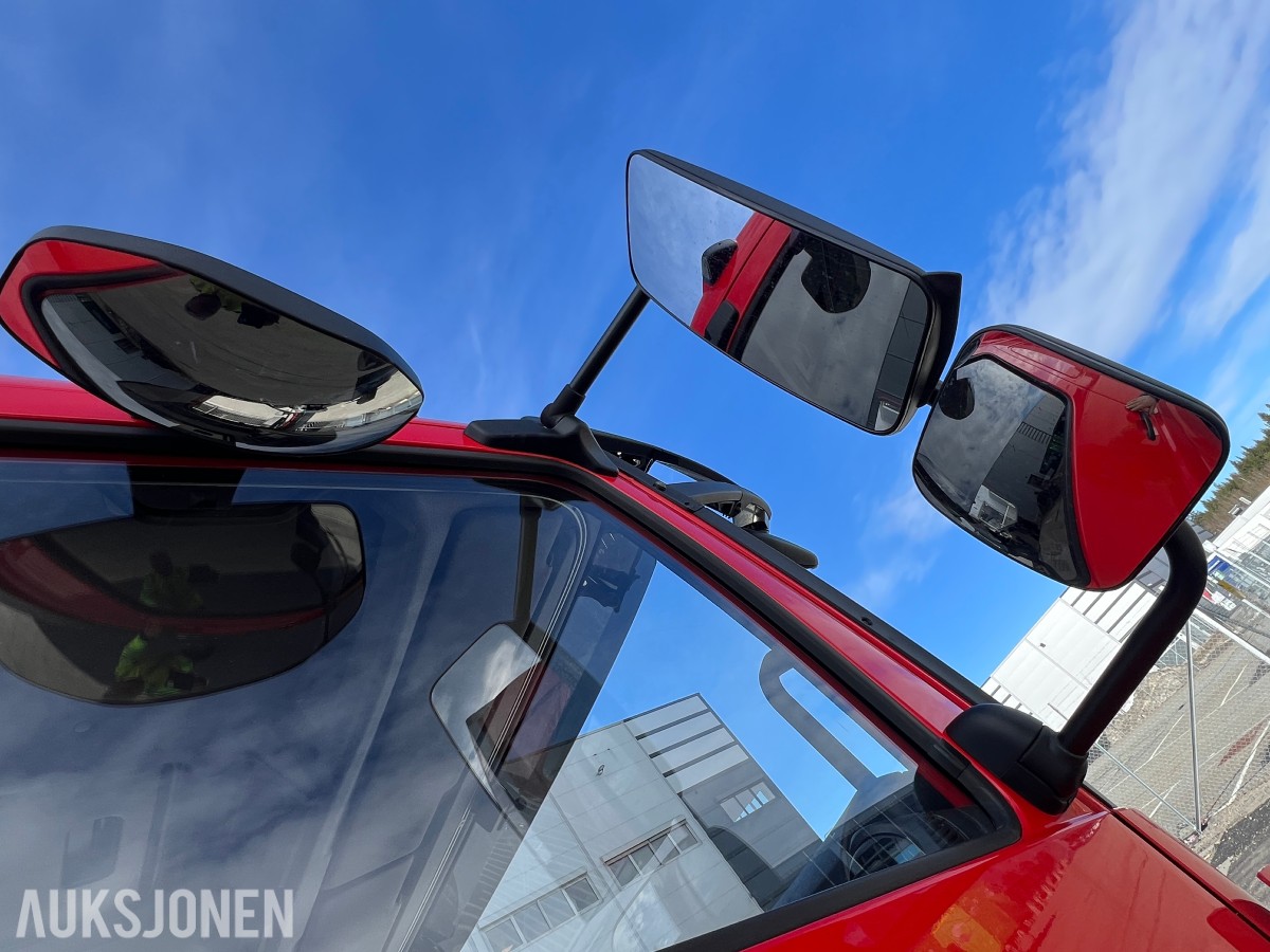 2023 Mercedes-Benz Atego 1524 Arka skap m/sideåpning og løftelemm