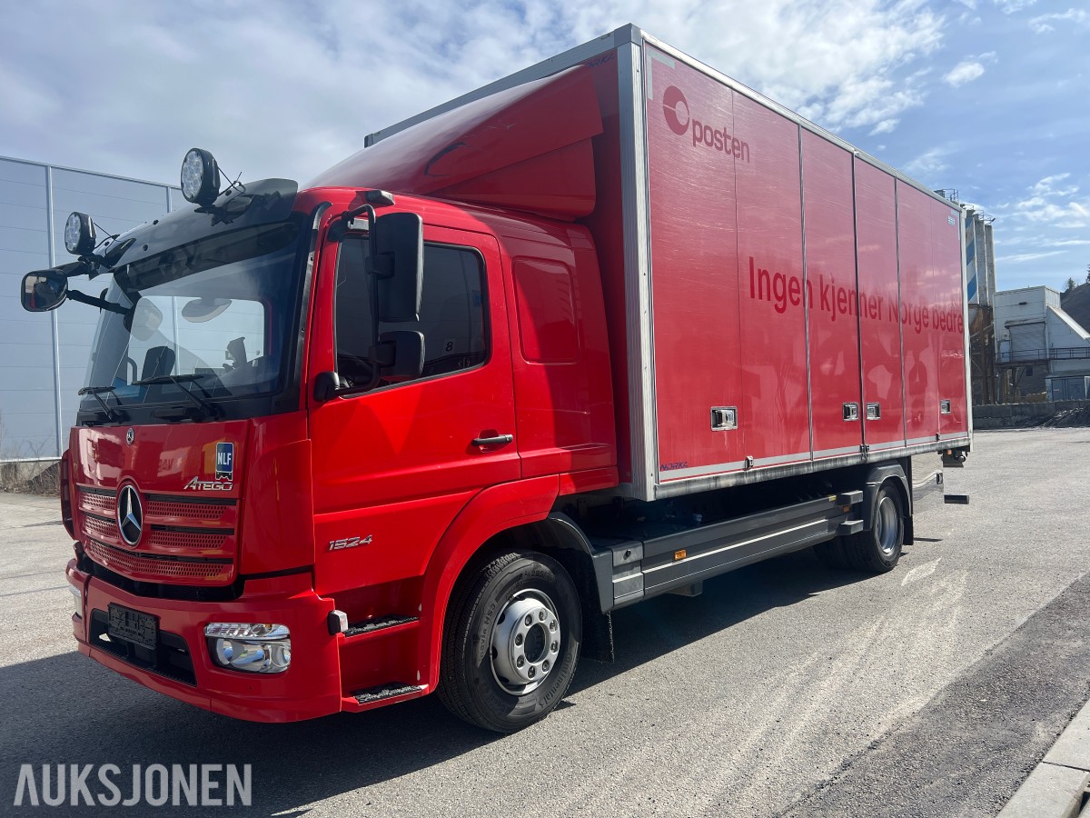 2023 Mercedes-Benz Atego 1524 Arka skap m/sideåpning og løftelemm