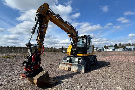 2022 Liebherr A 916 Comp - R5 med gripekasett, hengeropplegg, 3 skuffer