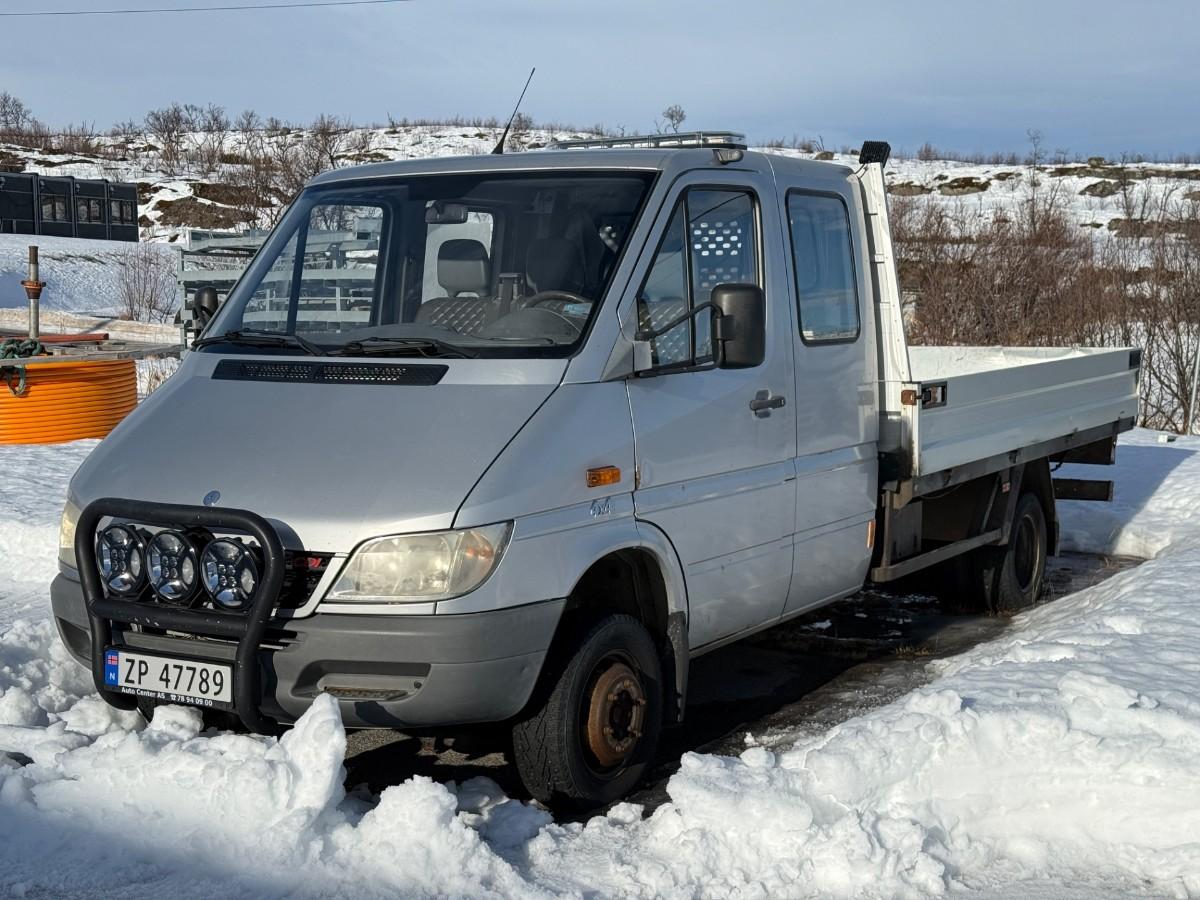 2005 MERCEDES-BENZ SPRINTER 413CDI/40 DOKA – KRANBIL – 4X4 – PLANBIL