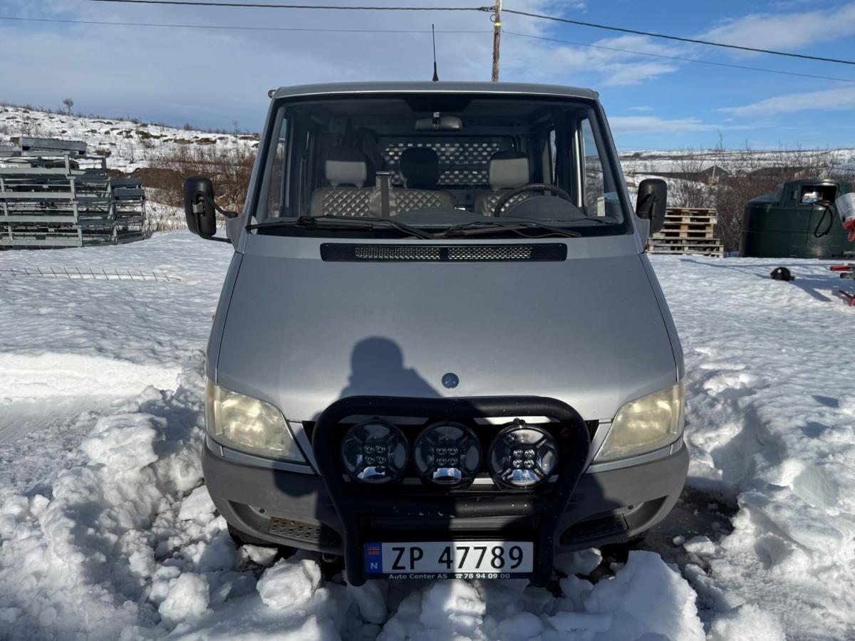 2005 MERCEDES-BENZ SPRINTER 413CDI/40 DOKA – KRANBIL – 4X4 – PLANBIL