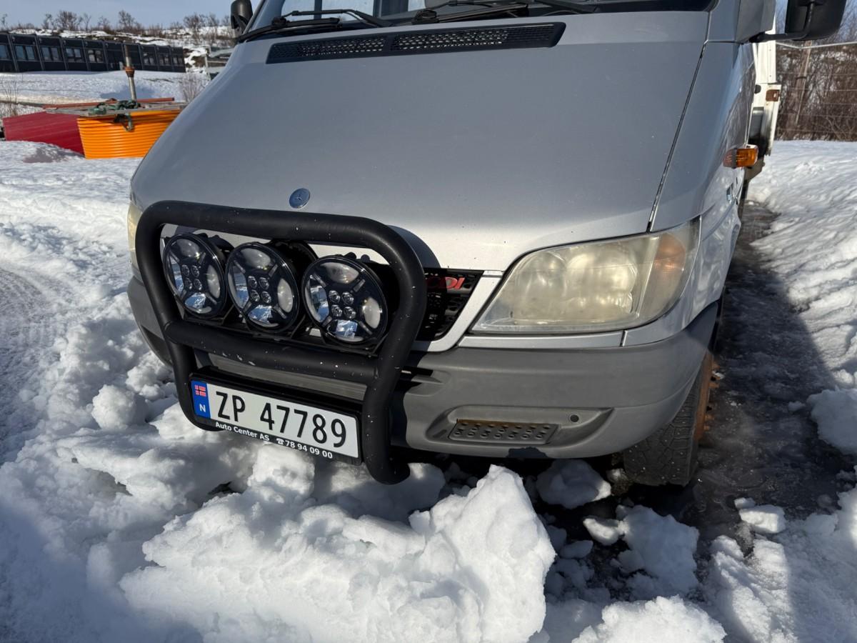2005 MERCEDES-BENZ SPRINTER 413CDI/40 DOKA – KRANBIL – 4X4 – PLANBIL