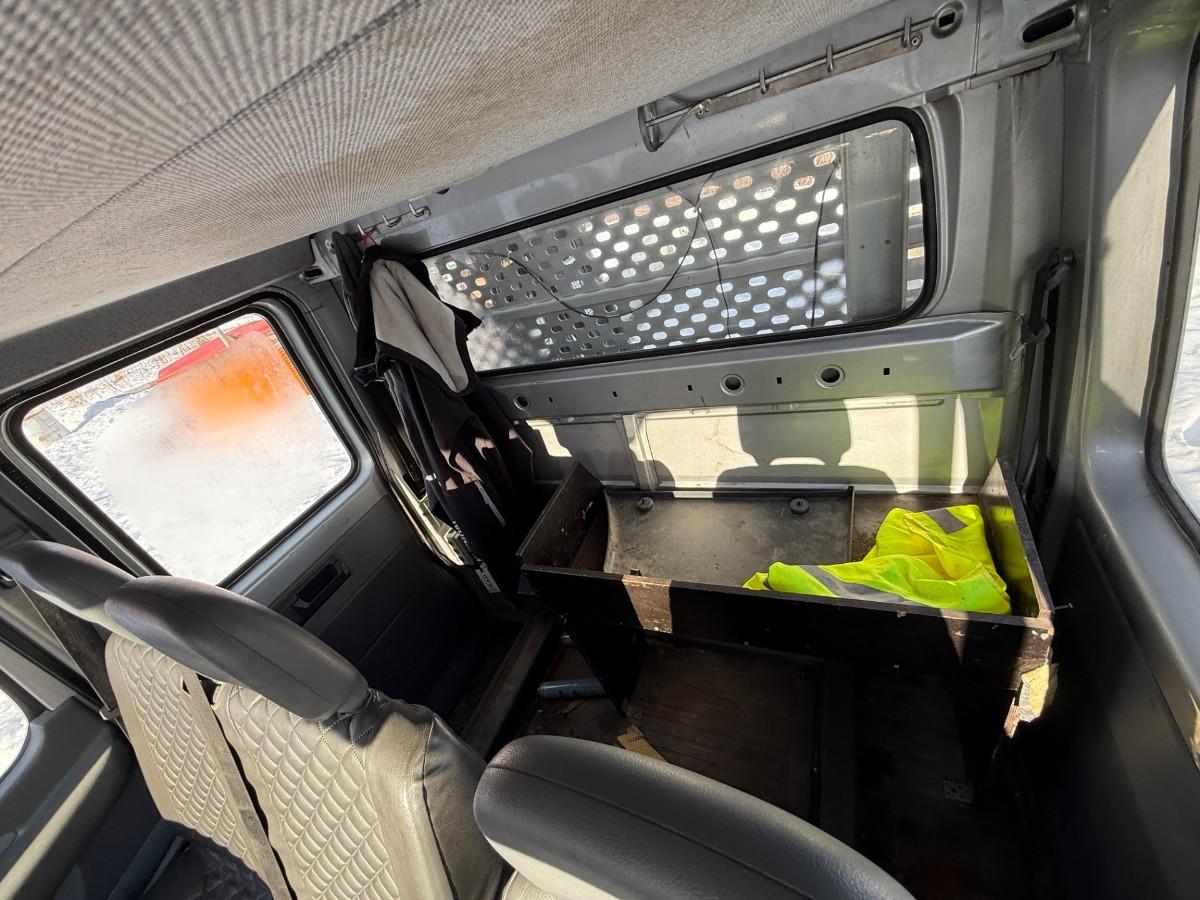 2005 MERCEDES-BENZ SPRINTER 413CDI/40 DOKA – KRANBIL – 4X4 – PLANBIL