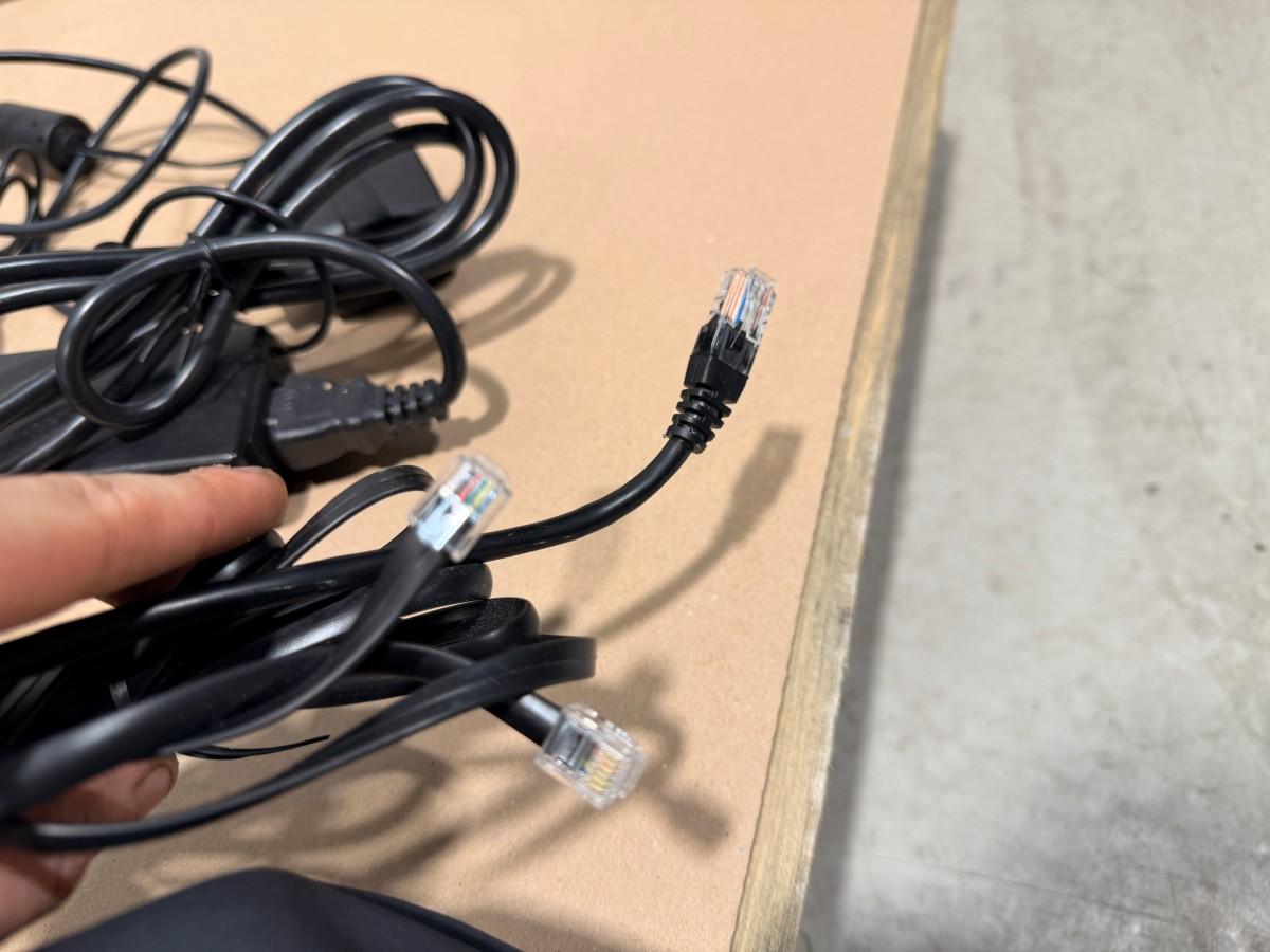Plorea POS Pro kassesystem med betalingsterminaler