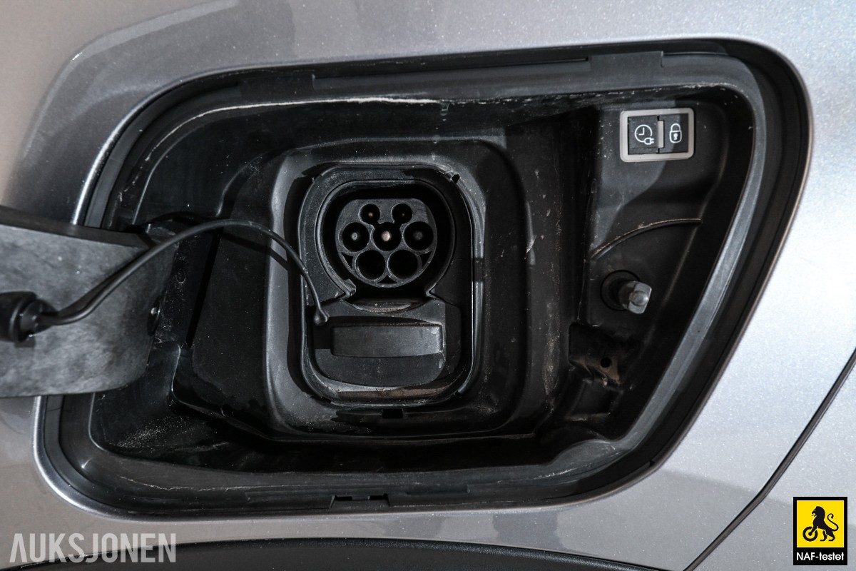 2021 Peugeot E-2008 GT KAMERA NAVI CRUISE FILASSIST 