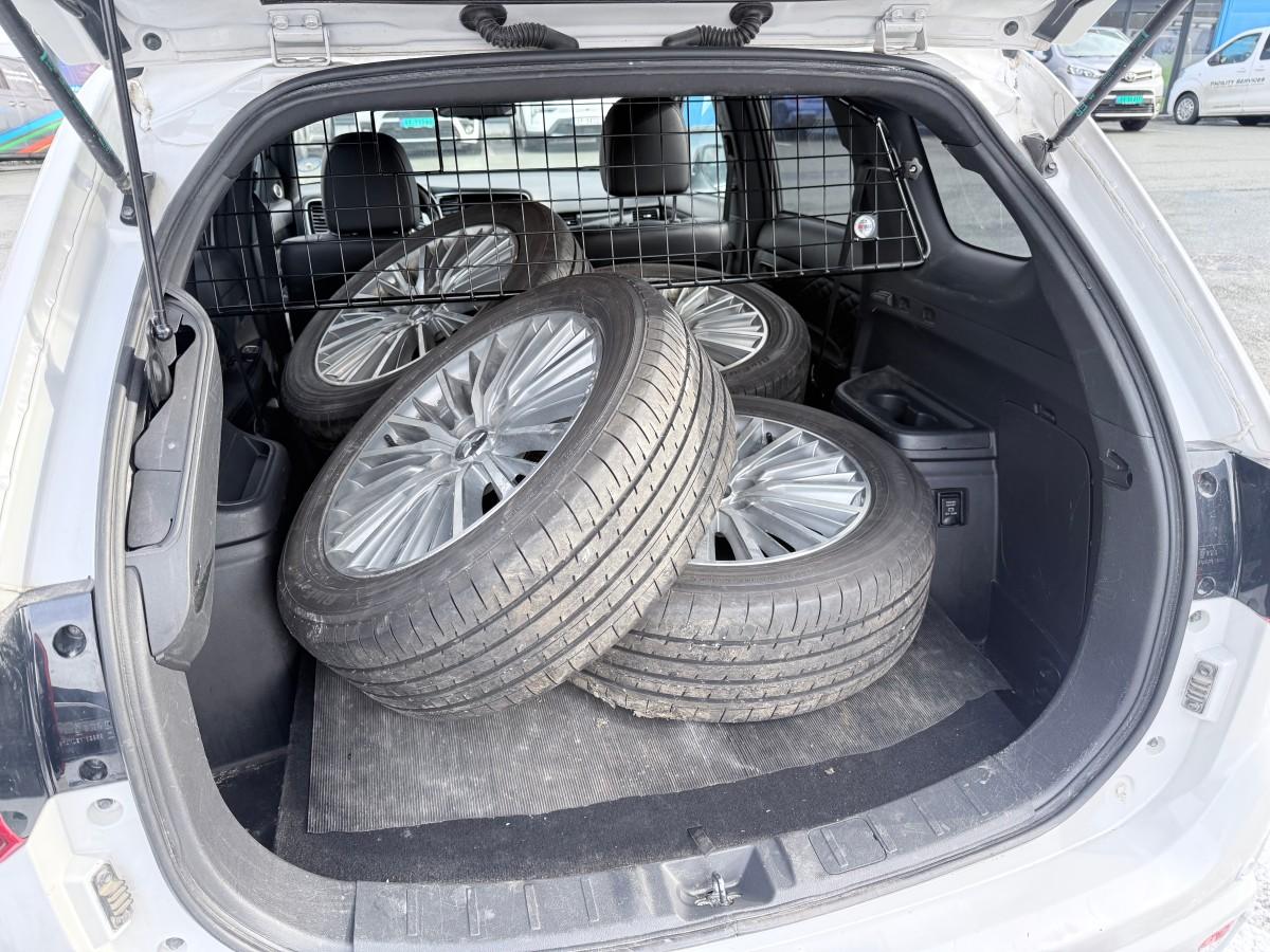 2020 Mitsubishi Outlander PHEV INSTYLE+ HENGERFESTE 360-KAMERA SKINN ADAPTIV CRUISE 