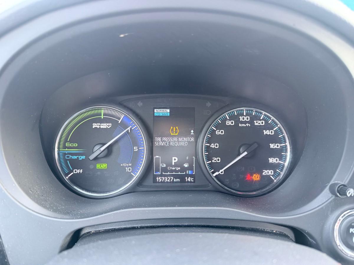 2020 Mitsubishi Outlander PHEV INSTYLE+ HENGERFESTE 360-KAMERA SKINN ADAPTIV CRUISE 