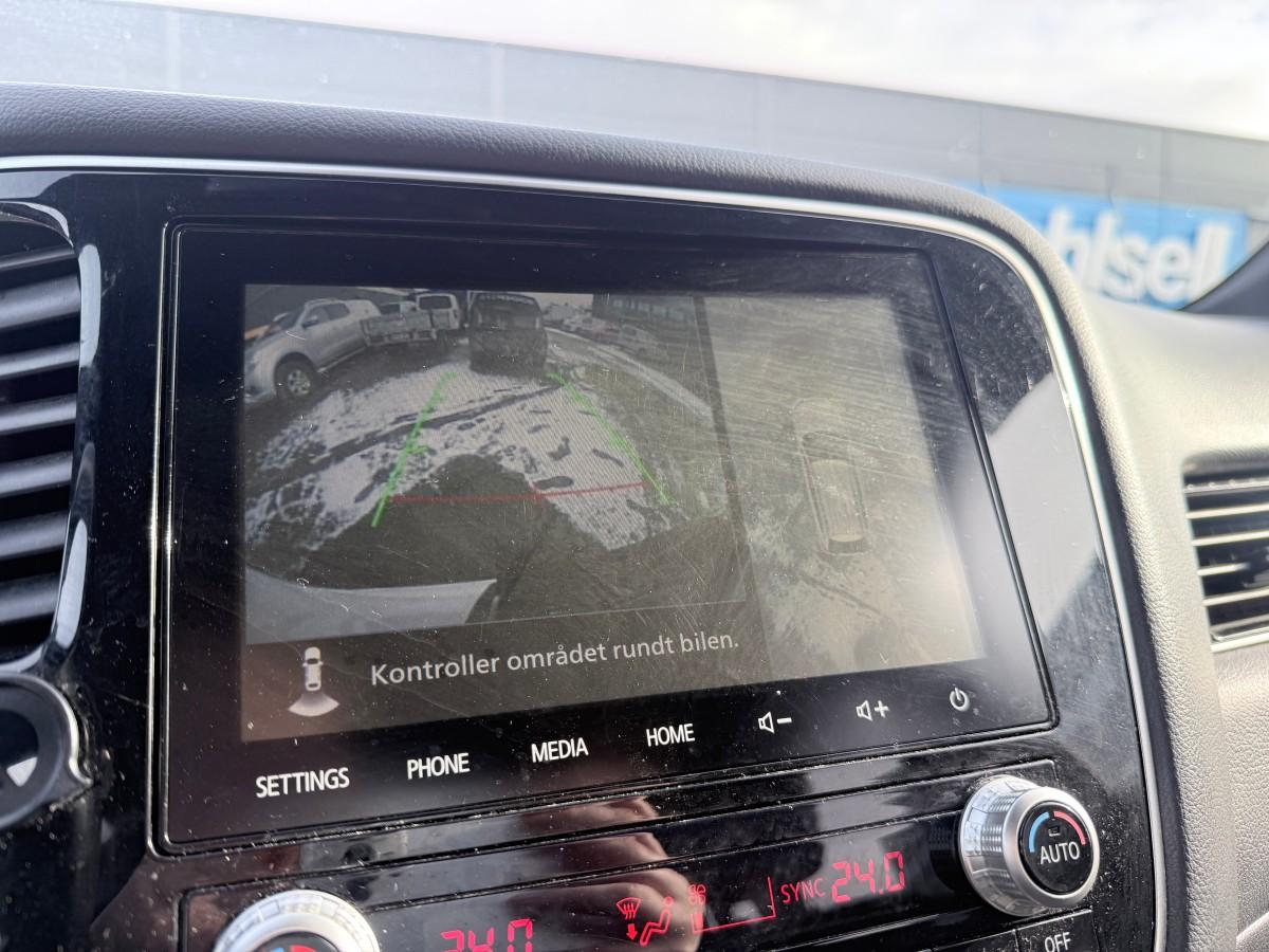2020 Mitsubishi Outlander PHEV INSTYLE+ HENGERFESTE 360-KAMERA SKINN ADAPTIV CRUISE 