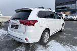 2020 Mitsubishi Outlander PHEV INSTYLE+ HENGERFESTE 360-KAMERA SKINN ADAPTIV CRUISE 
