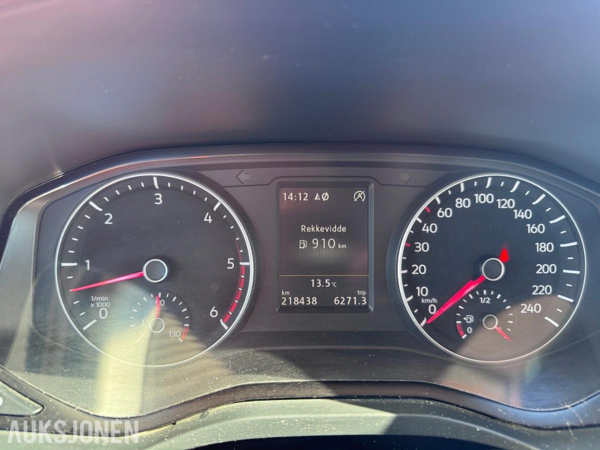 2017 Volkswagen AMAROK 3.0-224 D 4MOTION, 218500km