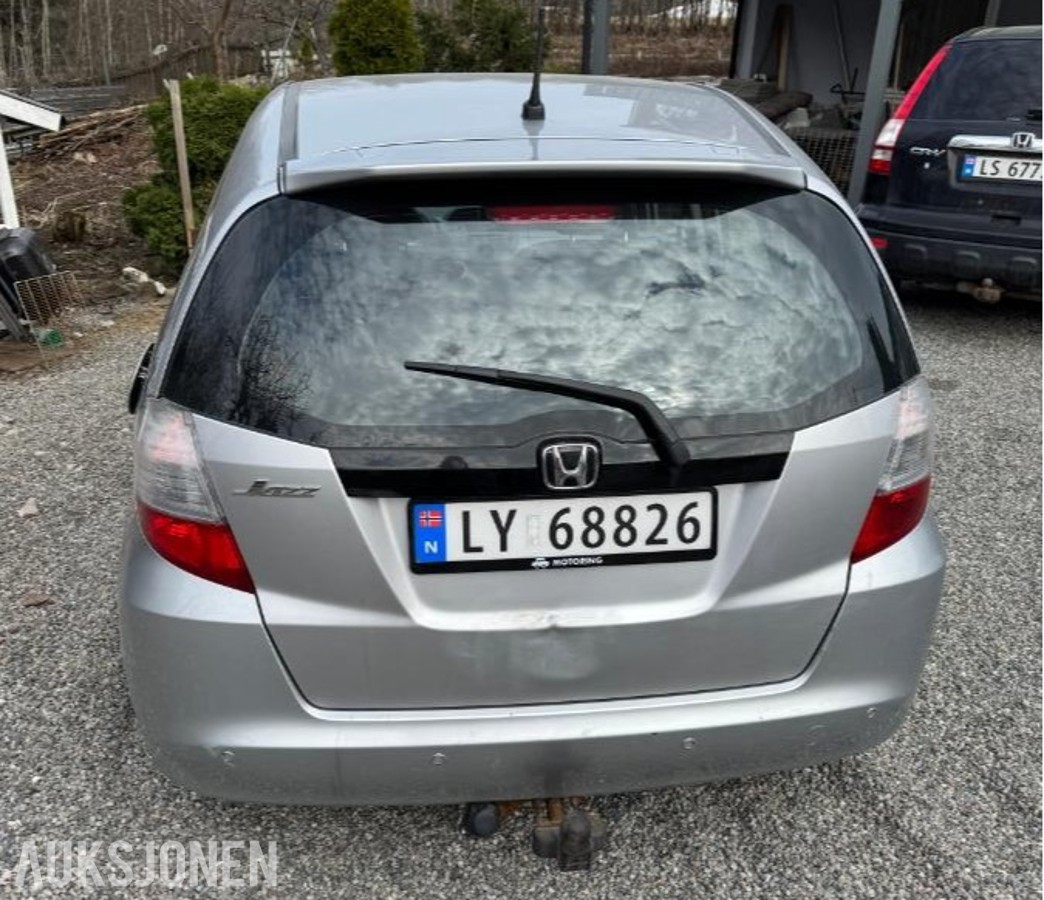 2010 Honda Jazz, 100hk Automat S+V DEKK 163000km