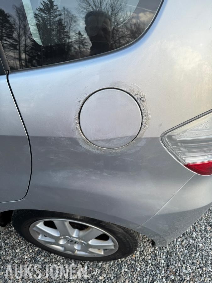 2010 Honda Jazz, 100hk Automat S+V DEKK 163000km