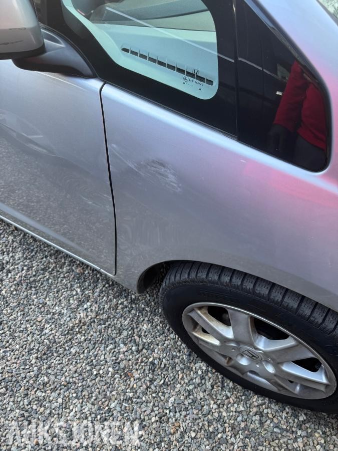 2010 Honda Jazz, 100hk Automat S+V DEKK 163000km