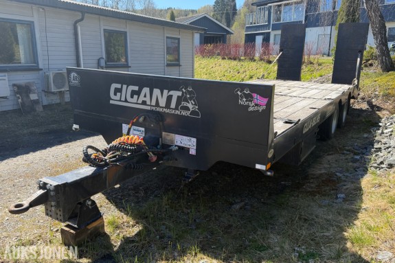 2023 Gigant GLL4-18LHS maskinhenger