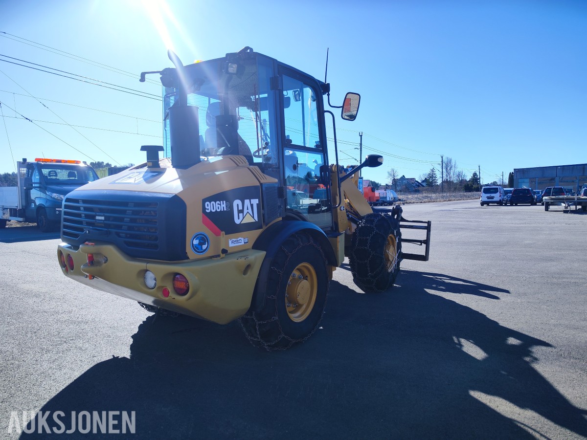 2013 CAT 906H2 hjullaster - lavt timetall – godt utstyrt