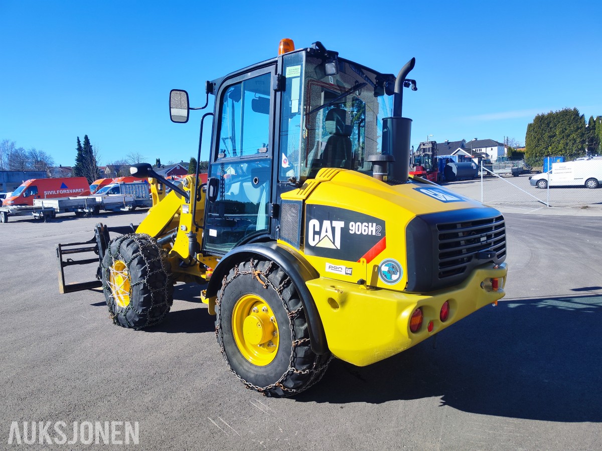 2013 CAT 906H2 hjullaster - lavt timetall – godt utstyrt