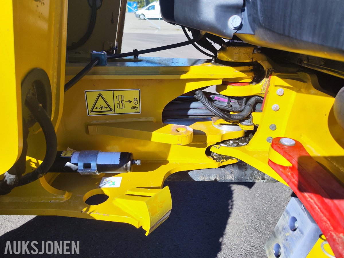 2013 CAT 906H2 hjullaster - lavt timetall – godt utstyrt