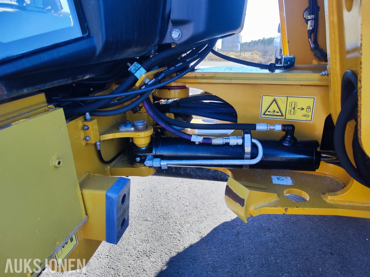 2013 CAT 906H2 hjullaster - lavt timetall – godt utstyrt