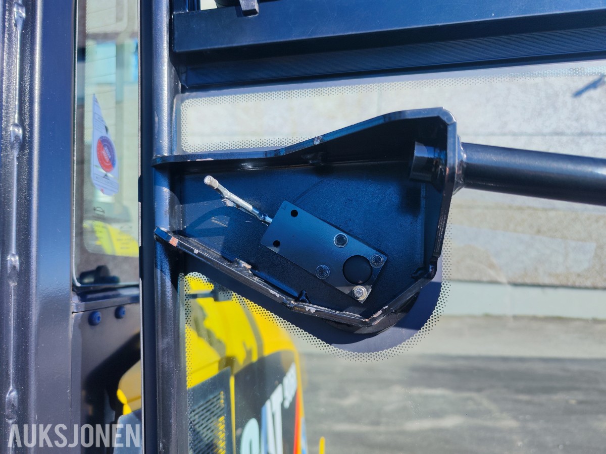 2013 CAT 906H2 hjullaster - lavt timetall – godt utstyrt