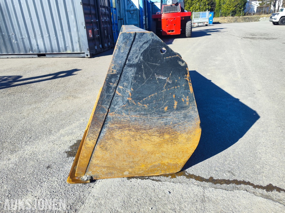 2013 CAT 906H2 hjullaster - lavt timetall – godt utstyrt