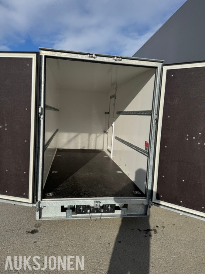 Norgeshengern F2036 Cargo Kombi - Skaphenger